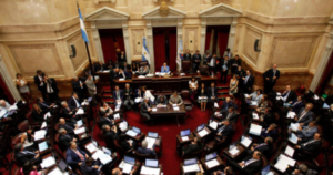 El Gobierno amplió el presupuesto para garantizar servicios y pagos clave