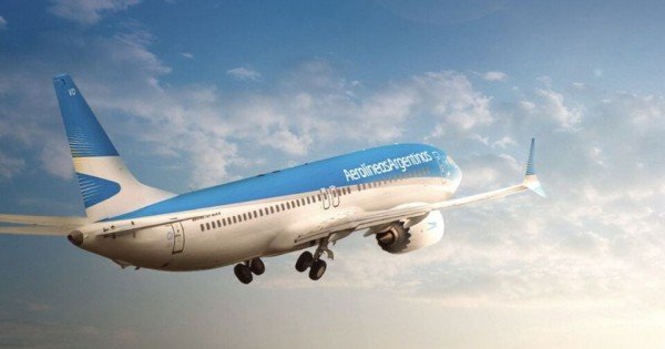 El Gobierno avanza con la privatización de Aerolíneas Argentinas