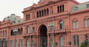 El Gobierno avanza con reforma electoral y fueros pero el presupuesto queda en pausa