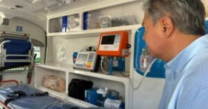 El hospital de Villa La Angostura recibió una nueva ambulancia