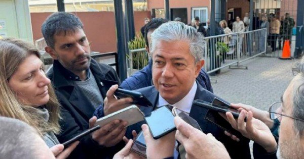 Figueroa defiende la boleta única papel en la votación clave de Diputados Figueroa defiende la boleta única papel en la votación clave de Diputados