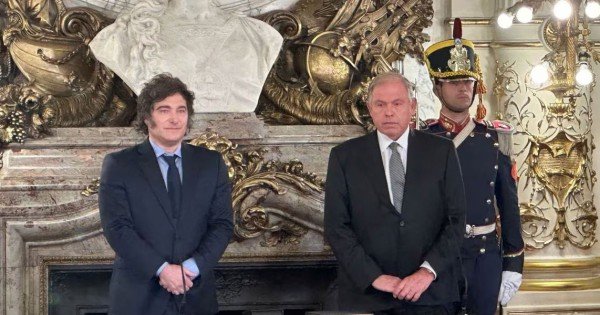 Gerardo Werthein tomó juramento como nuevo Canciller ante Javier Milei Gerardo Werthein tomó juramento como nuevo Canciller ante Javier Milei