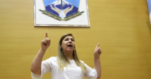 Gloria Ruiz critica a la misma aseguradora que contrató
