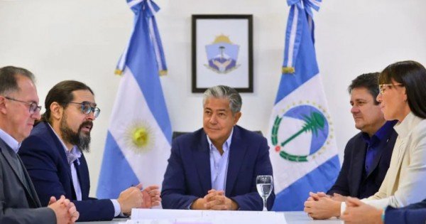 Inversión histórica en salud: licitan obras en hospitales y centros de atención primaria