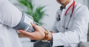 Más de medio centenar de prepagas fueron dadas de baja: listado de empresas