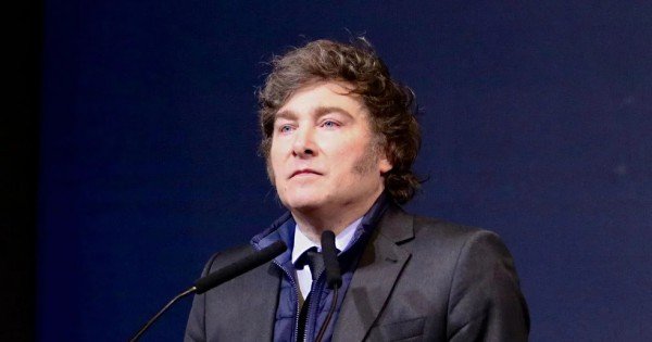 Milei confirma que la presentación del Presupuesto 2025 será en el Congreso Milei confirma que la presentación del Presupuesto 2025 será en el Congreso