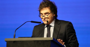 Milei firmó el proyecto “Ficha Limpia” para excluir a condenados por corrupción de las elecciones