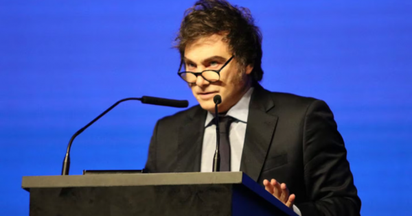 Milei firmó el proyecto “Ficha Limpia” para excluir a condenados por corrupción de las elecciones