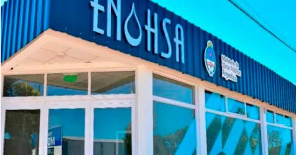 Milei ordena el cierre definitivo de ENOHSA y reubica a sus empleados