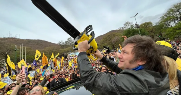Motosierra en ARCA: reducen 80% los sueldos jerárquicos y achican el presupuesto Motosierra en ARCA: reducen 80% los sueldos jerárquicos y achican el presupuesto