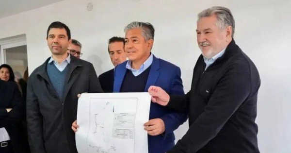 Neuquén extenderá la red de gas natural a seis localidades del norte neuquino Neuquén extenderá la red de gas natural a seis localidades del norte neuquino