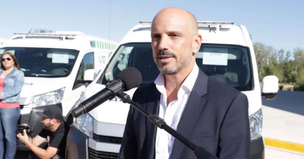 Pepe Ousset: “Debemos enfocarnos en defender la neuquinidad como modo de vida” Pepe Ousset: “Debemos enfocarnos en defender la neuquinidad como modo de vida”