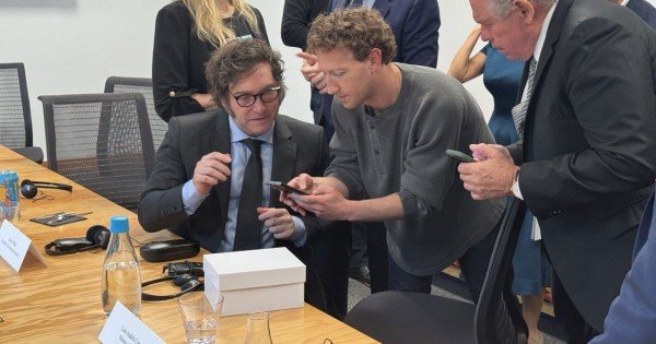 Zuckerberg y la llegada de “Llama 3” a Argentina con su mensaje para Milei Zuckerberg y la llegada de “Llama 3” a Argentina con su mensaje para Milei