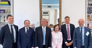 Con foco en la estabilidad, Figueroa promocionó Neuquén ante empresarios en EE.UU.