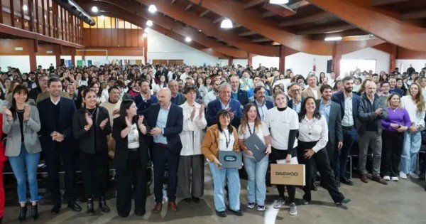 Encuentro de Becarios: el programa suma la ventaja de tener una notebook Encuentro de Becarios: el programa suma la ventaja de tener una notebook