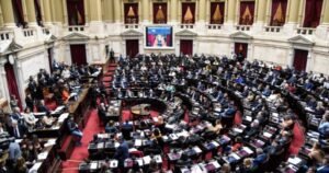 Oposición avanza en Diputados para reinstalar la Ley Garrahan y revertir los vetos de Milei