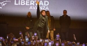 Milei arremetió contra las políticas kirchneristas en la provincia de Buenos Aires