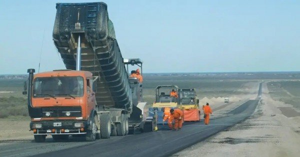 El Presupuesto 2026 recorta obra pública y suma tensión con la Nación El Presupuesto 2026 recorta obra pública y suma tensión con la Nación