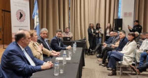 Figueroa apuesta a la producción neuquina y celebra la eliminación de retenciones