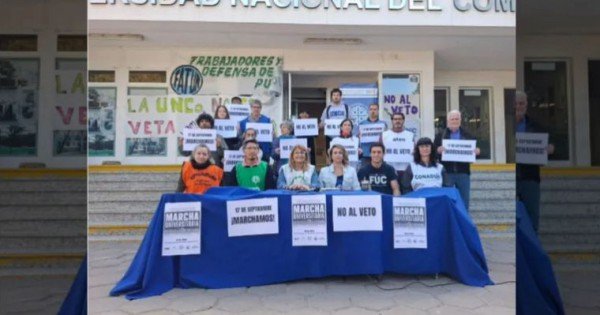 Marcha federal universitaria: ante el veto de Milei habrá paro y concentración en la UNCo Marcha federal universitaria: ante el veto de Milei habrá paro y concentración en la UNCo