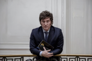 Milei anunció una reforma laboral para “dar previsibilidad a las pymes”: los puntos centrales