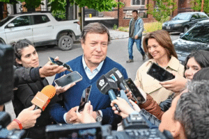 Elecciones 2025: Alberto Weretilneck y Rolando Figueroa ya emitieron su voto