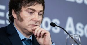 La encuesta que encendió las alarmas en el gobierno de Milei