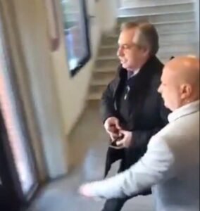 Alberto Fernández votó y recordó la importancia de la democracia