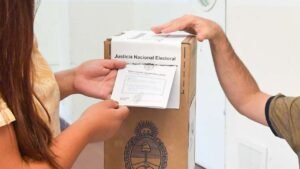 Histórica baja participación: solo el 66% del electorado votó en las legislativas