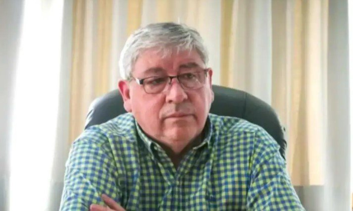 El intendente de Bariloche apelará el fallo que anuló el referéndum popular El intendente de Bariloche apelará el fallo que anuló el referéndum popular