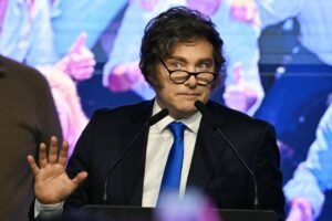 Milei defendió la Boleta Única de Papel y atribuyó su avance legislativo a la reforma electoral