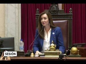 Senado: Villarruel tomó juramento a 23 nuevos legisladores con la presencia de Karina Milei