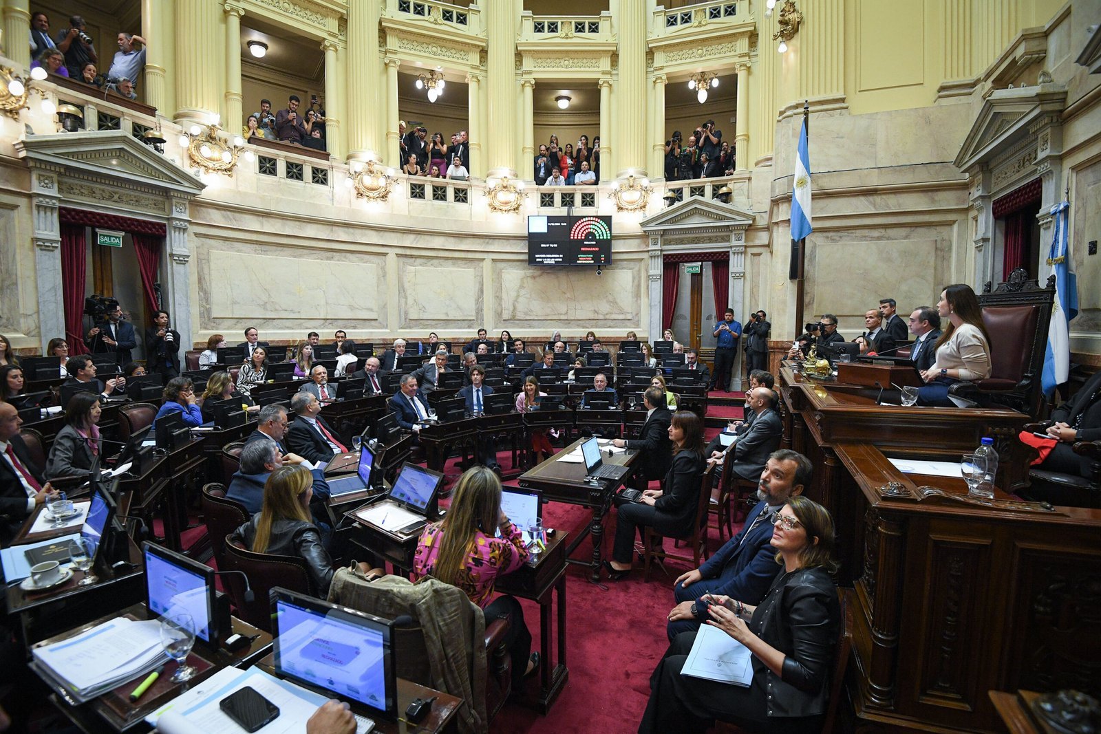 Diputados convocan a comisiones clave en sesiones extraordinarias Diputados convocan a comisiones clave en sesiones extraordinarias