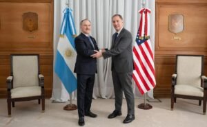 Santilli se reunió con Peter Lamelas para avanzar en el acuerdo comercial bilateral