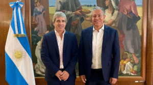 Visita sorpresa: el ministro Caputo llegó a Neuquén para seguir de cerca el desarrollo de Vaca Muerta