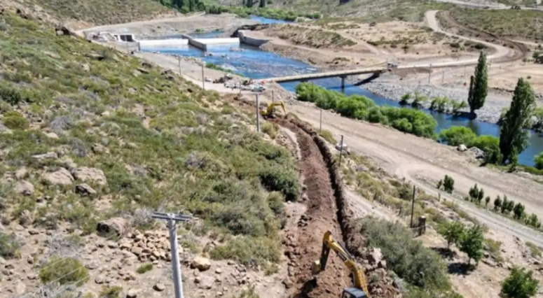 Avanza la obra de gas natural en Villa del Nahueve y fortalece el desarrollo del norte neuquino
