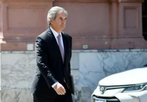 Argentina agradece a Chile el apoyo para combatir los incendios en la Patagonia