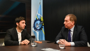 En plena emergencia por incendios, Torres recibe a Santilli en Chubut