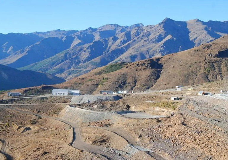 Neuquén proyecta una minería sustentable con el reordenamiento de Cormine Neuquén proyecta una minería sustentable con el reordenamiento de Cormine