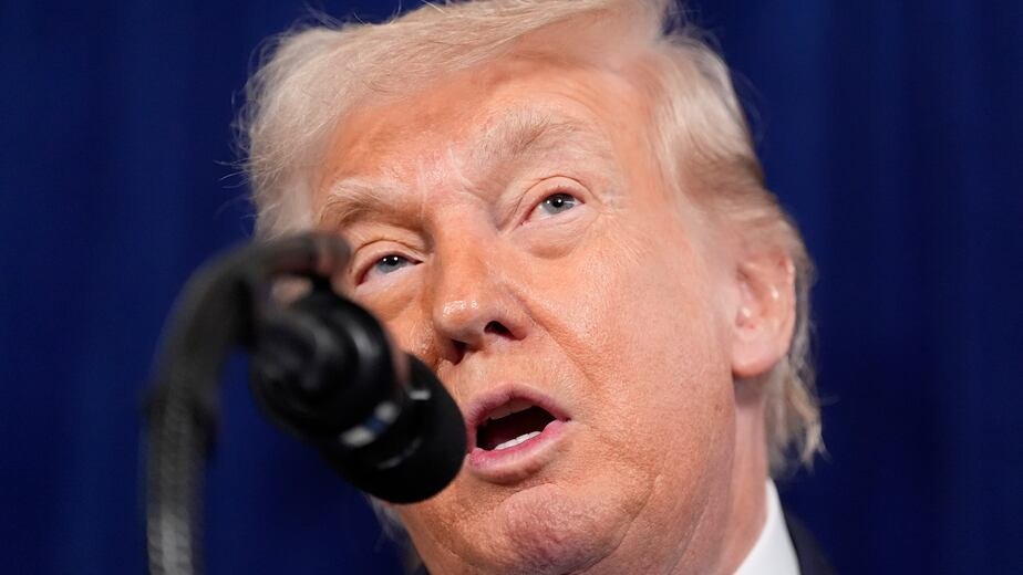 Trump confirmó que EE.UU. gobernará Venezuela hasta una transición política