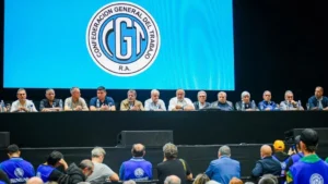 La CGT rechaza el DNU que modifica la Ley de Inteligencia Nacional 