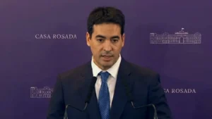 Adrián Ravier dará su primera conferencia de prensa como vocero presidencial en Casa Rosada