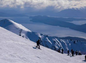 A días del invierno, el Cerro Catedral ya registra hasta 36 cm de nieve y crece la expectativa en Bariloche