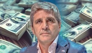 El Gobierno presenta los cambios de la Ley de Inocencia Fiscal para impulsar el ingreso de los “dólares del colchón”