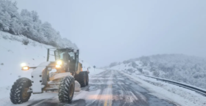 Invierno en la Patagonia: claves para manejar con nieve, hielo y rutas complejas