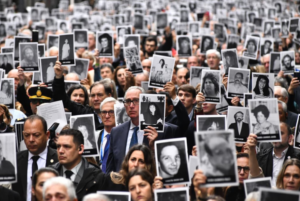 A 32 años del atentado a la AMIA, renovaron el reclamo de justicia por las 85 víctimas