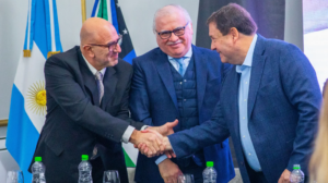 Río Negro firmó un convenio con el Hospital Italiano para fortalecer el sistema de salud