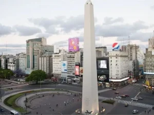 Jornada fresca y cielo algo nublado: así estará el clima este martes en Buenos Aires