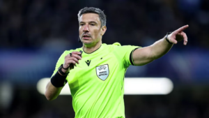 Quién es Slavko Vincic, el árbitro de la final del Mundial y su controvertido pasado
