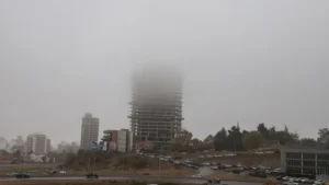 Neblina en Neuquén, alerta por nevadas y Pino Hachado cerrado: cómo está el estado de las rutas